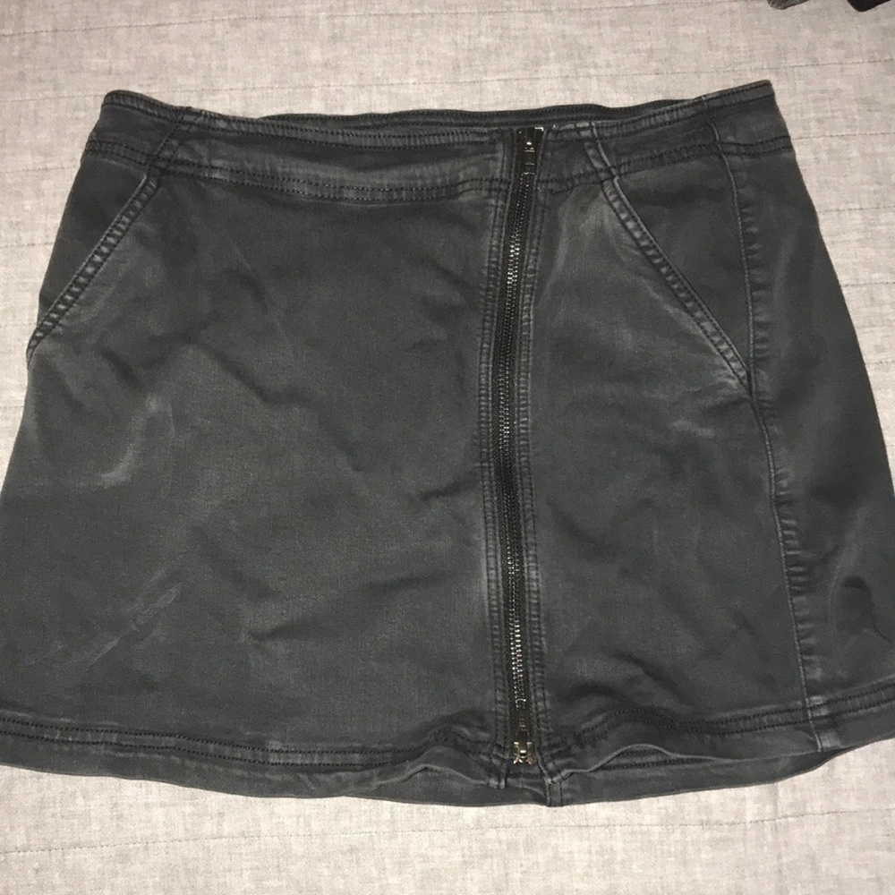 American Eagle Black Jean Skirt